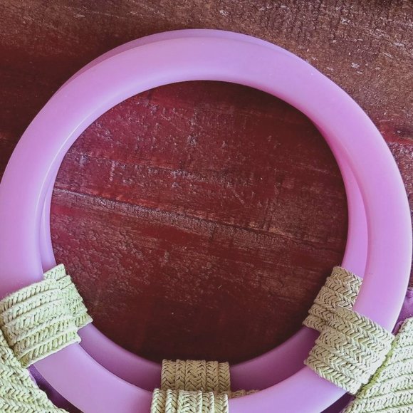 LIZ CLAIBORNE PINK LUCITE HANDLE GREEN KNIT PURSE VINTAGE! - Picture 2 of 4